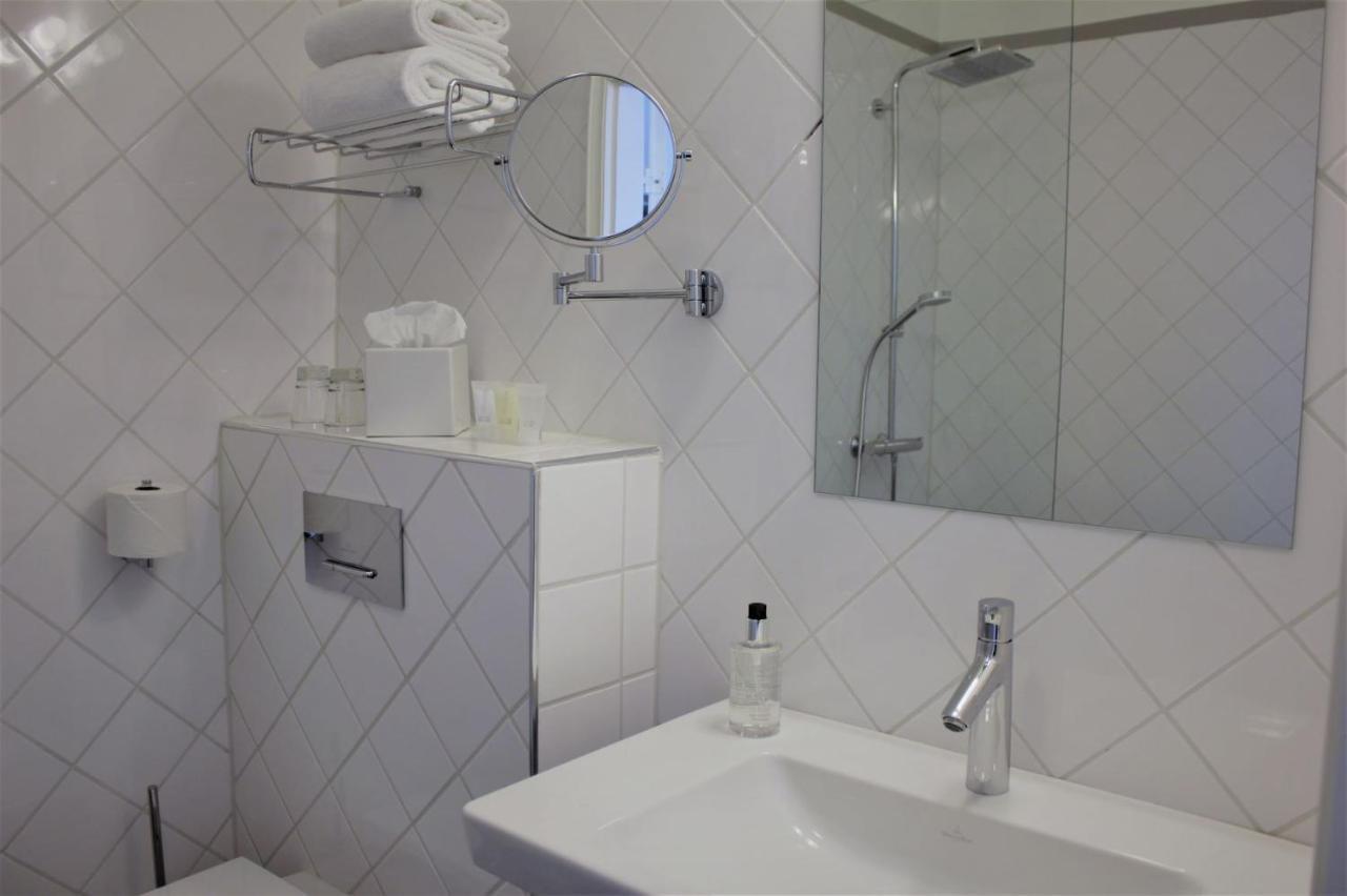 Hotelli Kartanon Meijeri Mantsala Ngoại thất bức ảnh